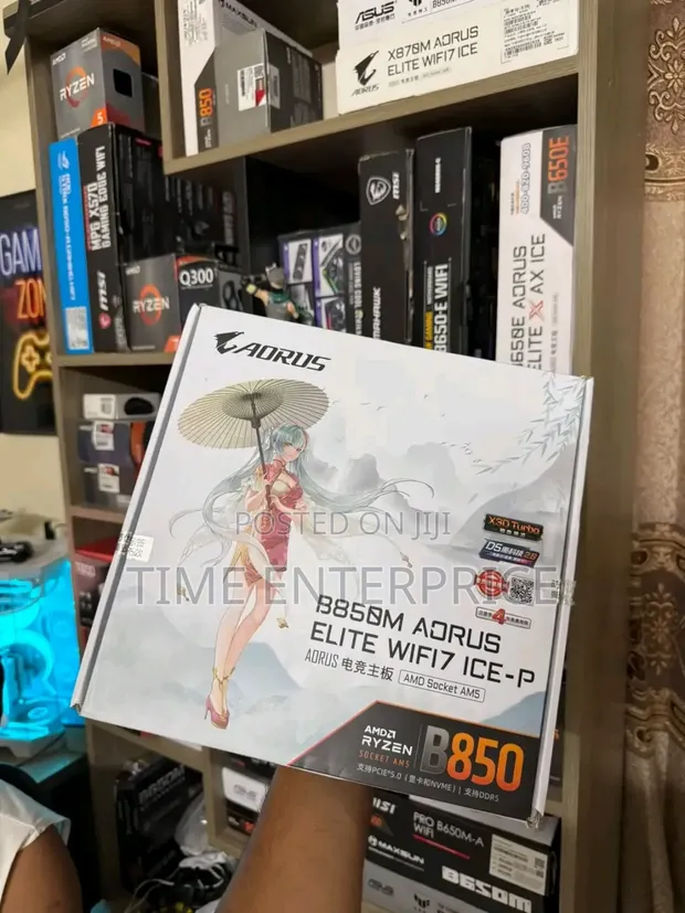 AMD RX 7700 XT, Ryzen 7 7700X, and Motherboard Bundle - 1