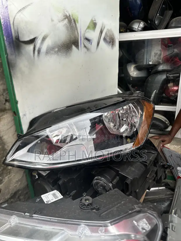 VW Golf 2015-2017 Right Headlight - 1