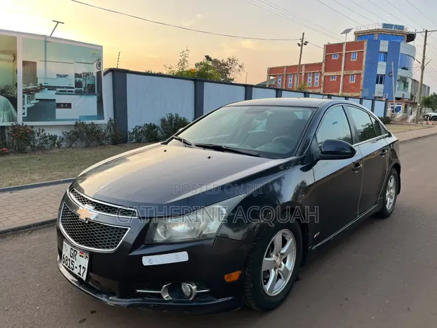 Chevrolet Cruze 2013 Black - 1