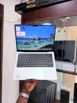 Apple MacBook Pro 2023 M3 Pro 14" 512GB SSD 8GB RAM - 4