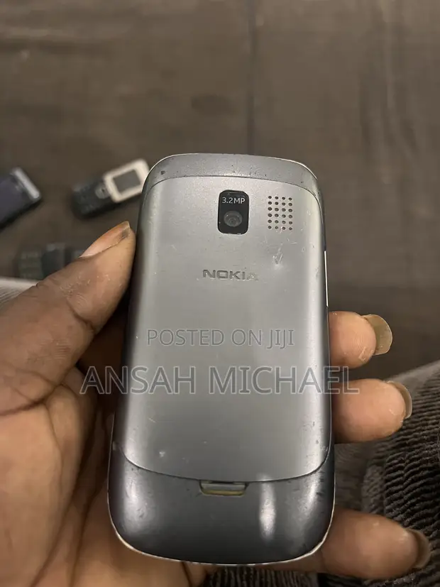 Nokia 105 Black - 1