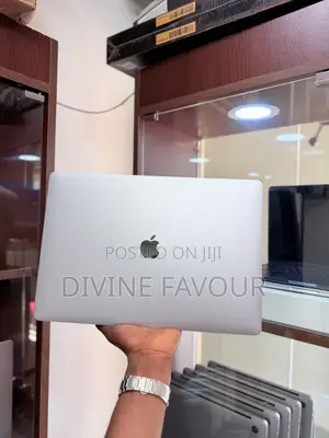 Apple MacBook Pro 2019 16" 32GB RAM 1TB SSD Intel Core i9