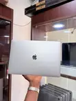 Apple MacBook Pro 2019 16" 32GB RAM 1TB SSD Intel Core i9 - 1