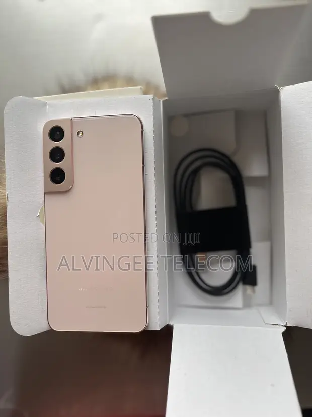 Samsung Galaxy S22 5G 128GB Pink - 1