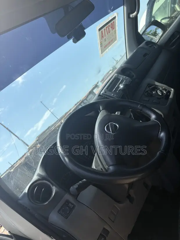 Nissan NV200 2014 White - 1