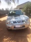 Nissan Hardbody Pickup 2017 Silver - 5
