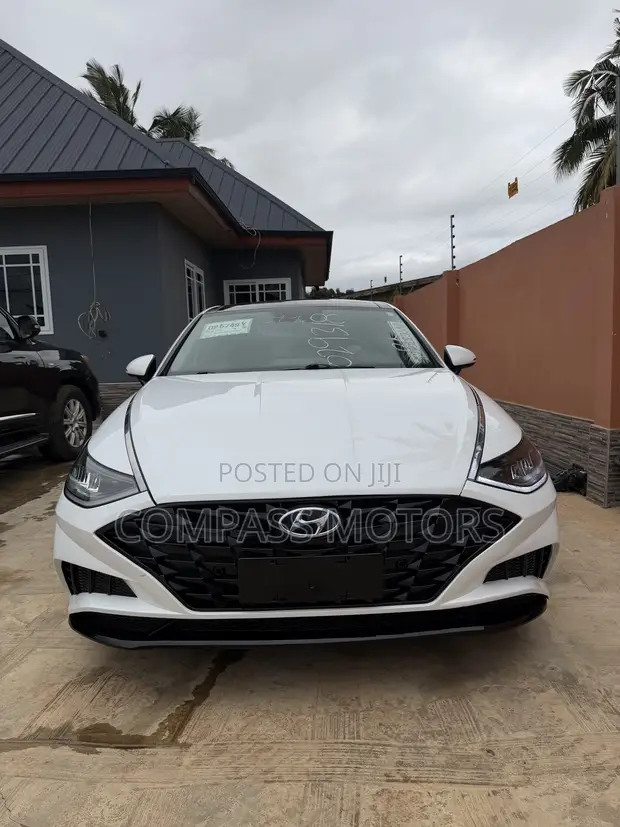 2020 Hyundai Sonata SEL - White - 1
