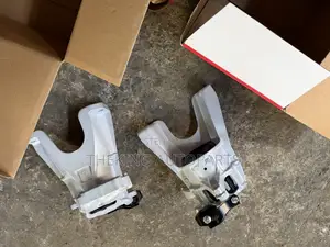 Honda Civic Engine Mount 2.0 (2016-2018)