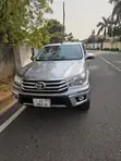 Toyota Hilux 2017 Gray - 1