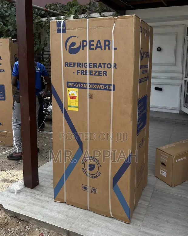 Pearl 421L Bottom Freezer Electric Refrigerator (Gray) - 1