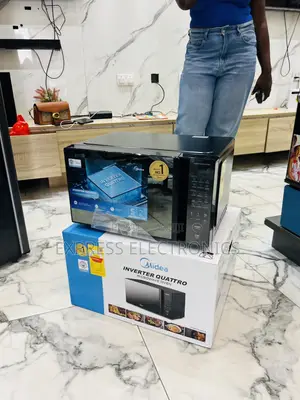 Midea 30L Solo Microwave (EM9P032MO-B) 900W Countertop