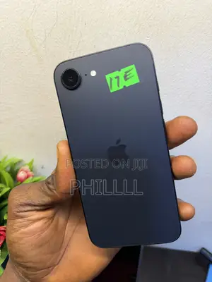 Apple iPhone 17e 256GB Black