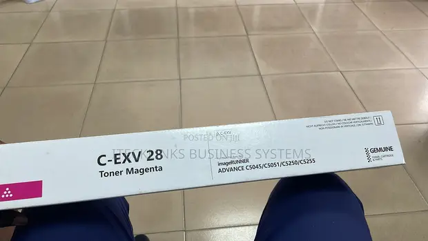 Canon EXV 28 Toner Cartridge - 1