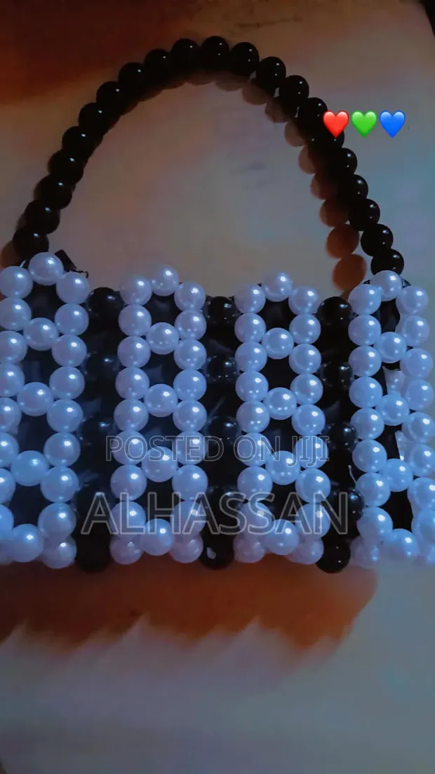F&D Beautiful Handmade Beaded Bags - 1