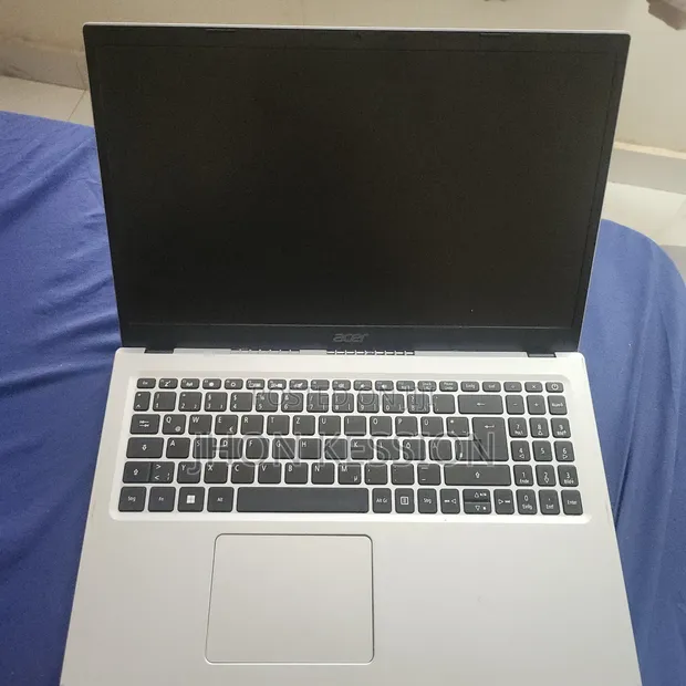 Acer Aspire 3 Laptop - Intel Core i3, 8GB RAM, 256GB SSD - 1