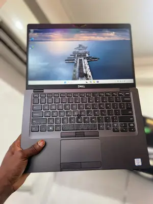 Dell Latitude 5400 Laptop - Core i7, 16GB RAM, 256GB SSD