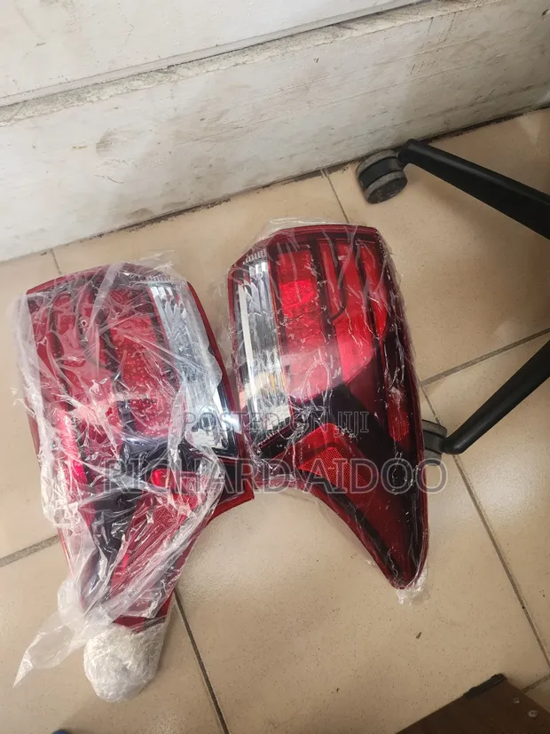 Mitsubishi Outlander 2017 Tail Light - 1