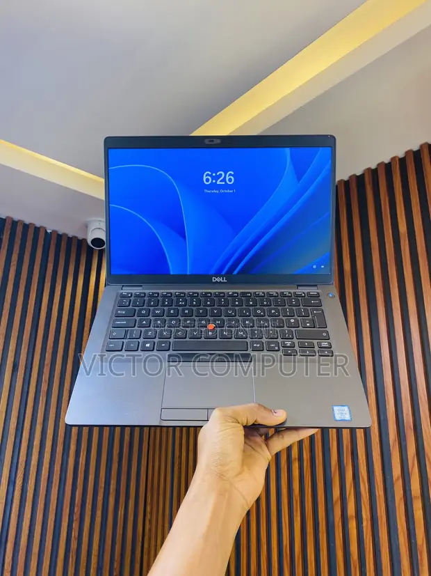 Dell Latitude 5400 Laptop - Core i5, 8GB RAM, 256GB SSD - 1