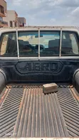 Nissan Hardbody Pickup 2005 White - 5