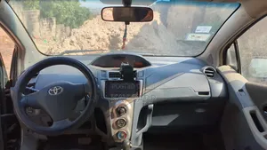 Toyota Vitz 2010