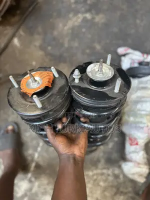 Cadillac Escalade Front Shocks (2013-2015)