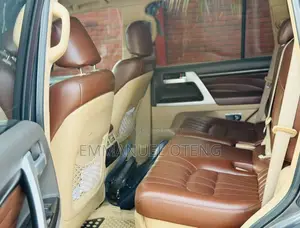 2023 Toyota Land Cruiser