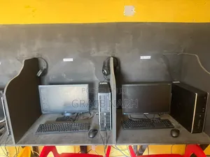 HP Desktop Computer - Intel Core i5, 4GB RAM, 256GB HDD