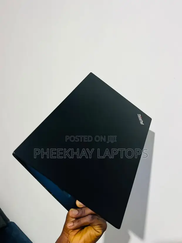 Lenovo ThinkPad T490s Laptop: Core i5, 8GB RAM, 256GB SSD - 1