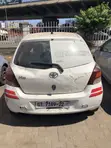 Toyota Vitz 1.3 FWD 5dr 2010 White - 5