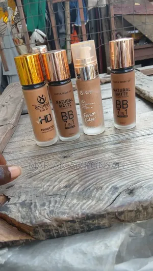 Creamy Foundation - Blends Well