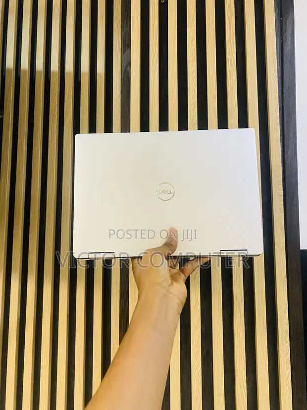Dell XPS 13 7390 2-in-1 Laptop - 1