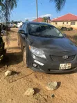 Toyota Corolla 2010 Silver - 2