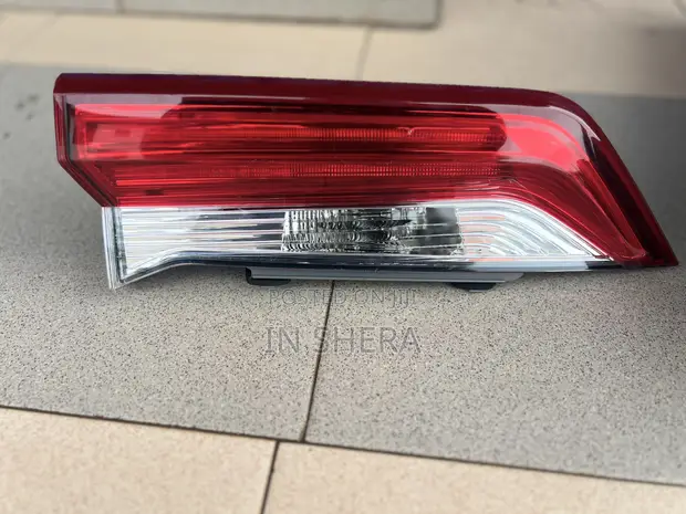 Honda CR-V Boot Light (2017-2020) - 1