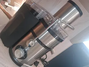 4-in-1 Juicer and Blender (1800W)