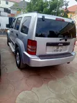 Jeep Liberty 2009 Silver - 1