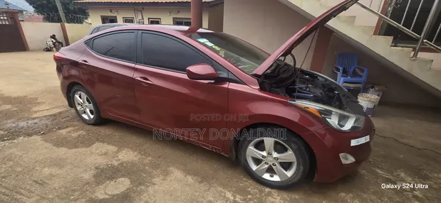 2013 Hyundai Elantra GLS Sedan FWD Maroon - 1