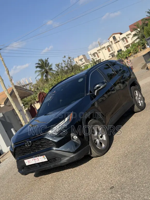 Toyota RAV4 2025 Black - 1