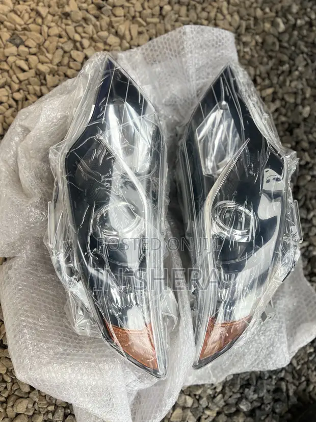 Toyota Camry Spider Headlight (2012-2014) - 1