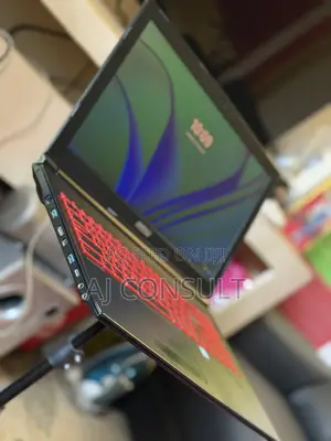 MSI GL62M 7RDX Laptop - Intel Core i7, 16GB RAM, 256GB SSD