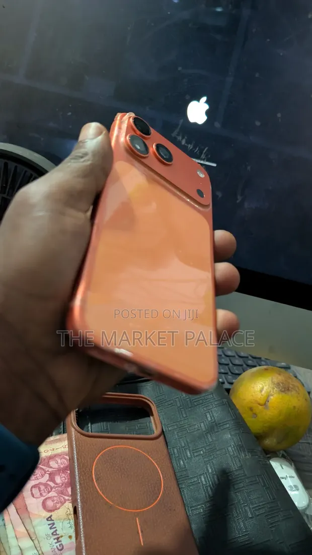 Apple iPhone 17 Pro Max 256GB Orange - 1