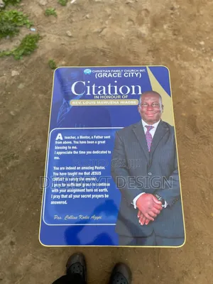 Customized Picture Frames / Citations