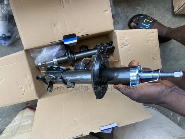 Hyundai Accent Front Shock Absorbers (2012-2017) - 1