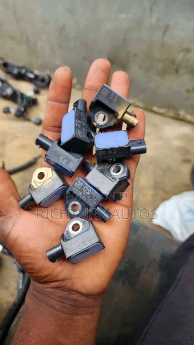 Honda CR-V 2023-2025 Impact Sensors - 1