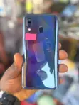 Samsung Galaxy A40 64GB Blue - 2