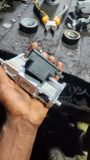 Honda CR-V Radar Sensors Pair (2023-2025)