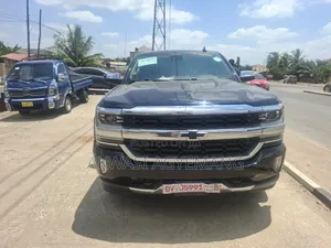 Chevrolet Silverado 2018 Black