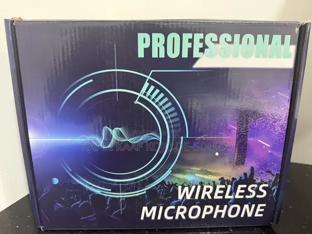 4-in-1 Professional UHF Wireless Microphone System - 1