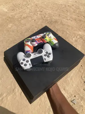 PS4 Standard Jailbroken