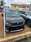 Toyota Voxy 2015 Black - 4
