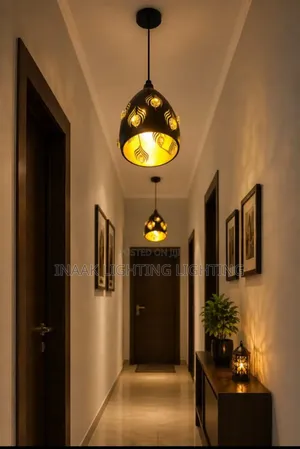 Feature Pattern Pendant Light